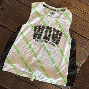 Disney World Women’s White and Green Sleeveless Tank Top Size Medium